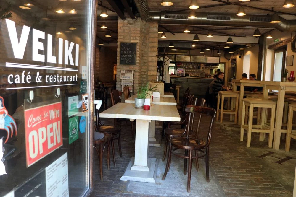 Enterijer restorana Cafe Veliki